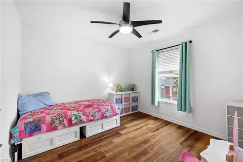 Bedroom - 3145 Codorus St, Chesapeake, VA 23323 photo 4 of 7