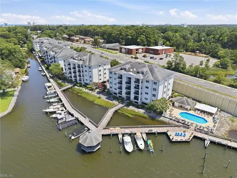 1284 Laskin Rd #302, Virginia Beach, VA 23451