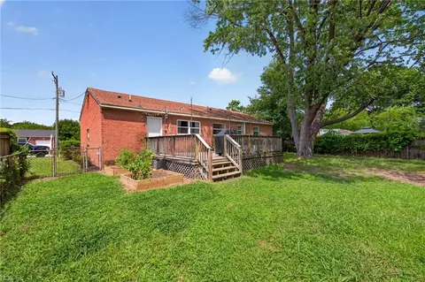 Exterior - 478 Duchess Ct, Hampton, VA 23669 photo 5 of 6