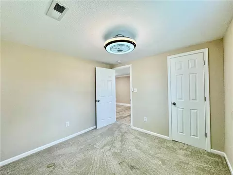 Bedroom - 739 Childs Ave, Hampton, VA 23661 photo 11 of 12