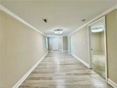Entry Way - 739 Childs Ave, Hampton, VA 23661 photo 2 of 3