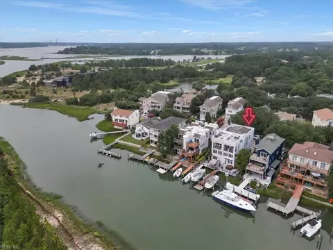 2082 Tazewell Rd, Virginia Beach, VA 23455