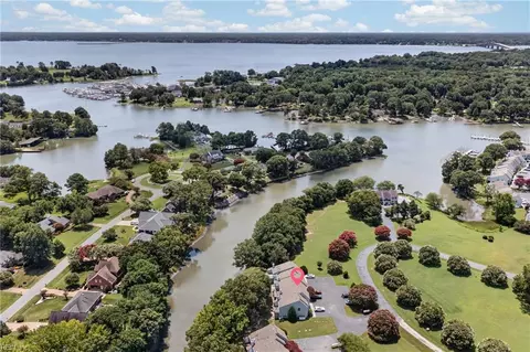 1844 Dockside Dr #14E, Hayes, VA 23072