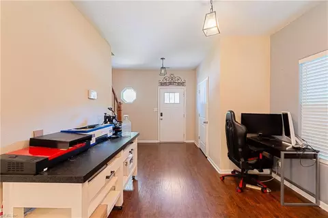 Entry Way - 5206 Texas Ave, Norfolk, VA 23513 photo 2 of 2