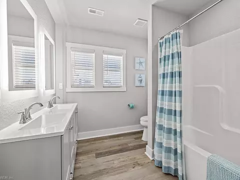 Bath - 1036 Hampton St, Corolla, NC 27927 photo 4 of 7