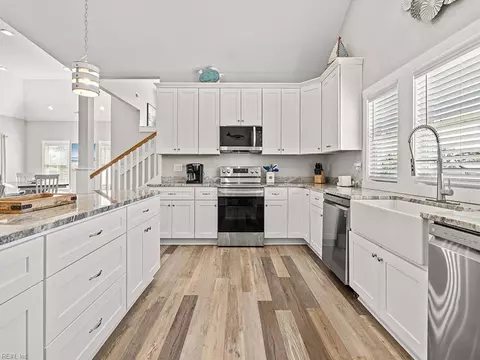 Kitchen - 1036 Hampton St, Corolla, NC 27927 photo 5 of 5