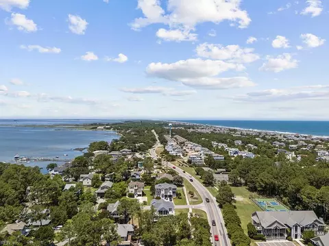 View/Area - 1036 Hampton St, Corolla, NC 27927 photo 2 of 7