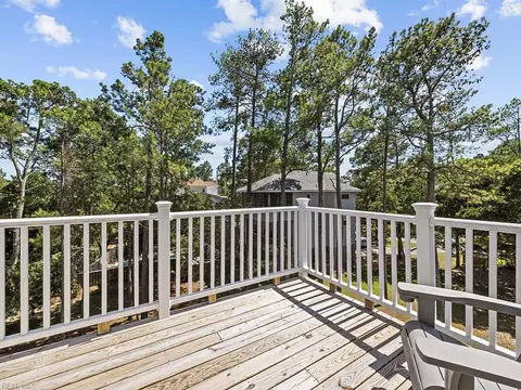 Exterior - 1036 Hampton St, Corolla, NC 27927 photo 7 of 12
