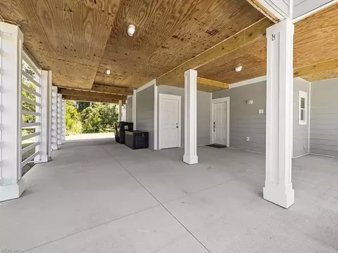 Exterior - 1036 Hampton St, Corolla, NC 27927 photo 2 of 12