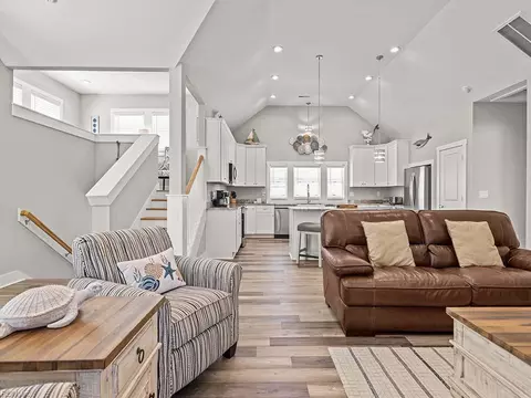Living - 1036 Hampton St, Corolla, NC 27927 photo 2 of 2