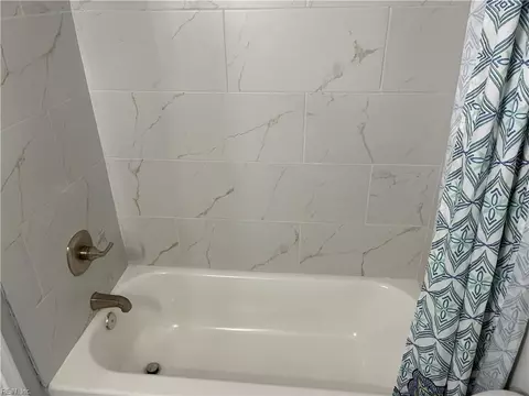 Bath - 6376 Palem Rd, Norfolk, VA 23513 photo 2 of 2