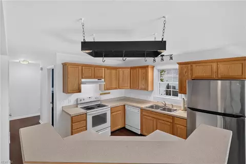 Kitchen - 2559 Red Bank Rd, Gloucester, VA 23061 photo 4 of 4