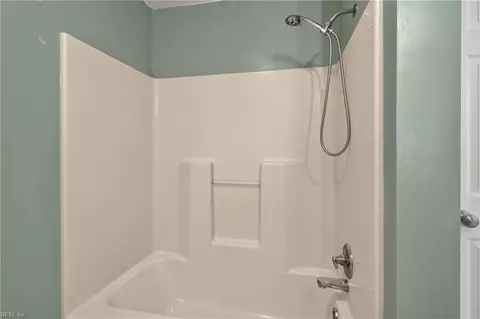 Bath - 2559 Red Bank Rd, Gloucester, VA 23061 photo 2 of 3