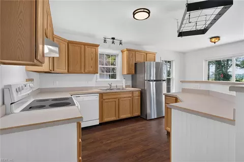 Kitchen - 2559 Red Bank Rd, Gloucester, VA 23061 photo 1 of 4