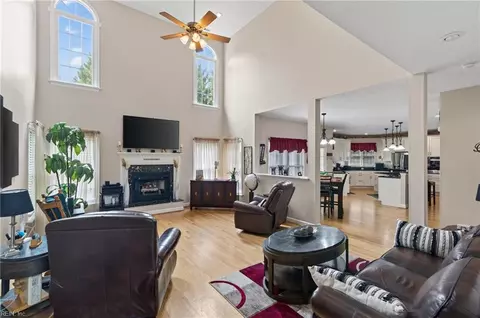 Other - 3 Blackberry Ln, Hampton, VA 23669 photo 3 of 10