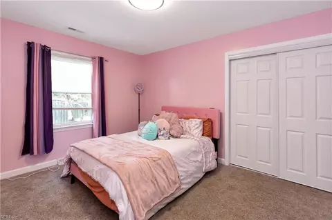 Bedroom - 2860 Greenview Rd, Chesapeake, VA 23321 photo 10 of 11