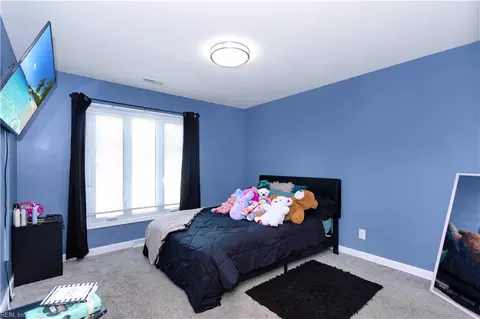 Bedroom - 2860 Greenview Rd, Chesapeake, VA 23321 photo 8 of 11