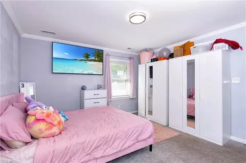 Bedroom - 2860 Greenview Rd, Chesapeake, VA 23321 photo 6 of 11