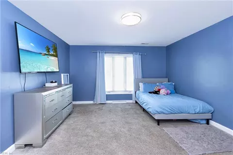 Bedroom - 2860 Greenview Rd, Chesapeake, VA 23321 photo 3 of 11