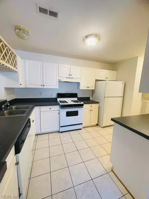 Kitchen - 956 Allendale Dr, Hampton, VA 23669 photo 1 of 1