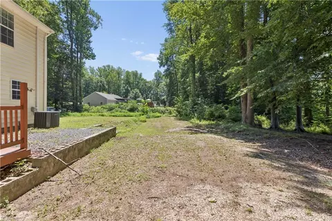 Exterior - 243 Windsor Rd, North, VA 23128 photo 4 of 7