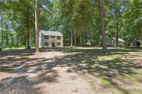 Exterior - 243 Windsor Rd, North, VA 23128 photo 6 of 7
