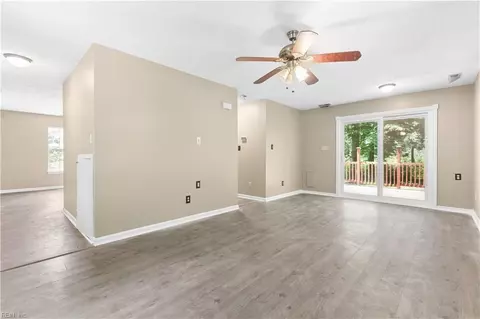 Living - 243 Windsor Rd, North, VA 23128 photo 3 of 5