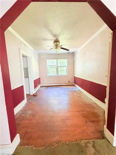 8518 Circle Dr, Norfolk, VA 23503 photo 6