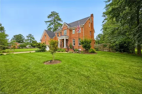 111 Laydon Way, Poquoson, VA 23662