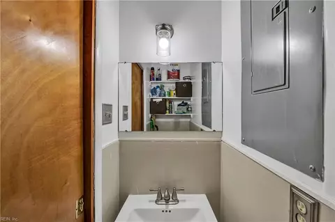 Other - 21 Corey Cir, Hampton, VA 23663 photo 5 of 8