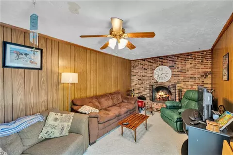 Other - 21 Corey Cir, Hampton, VA 23663 photo 7 of 8
