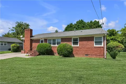 Exterior - 21 Corey Cir, Hampton, VA 23663 photo 3 of 5