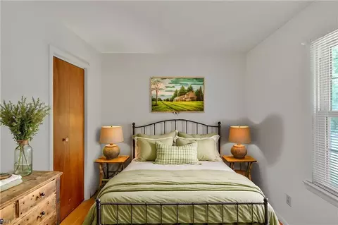 Bedroom - 21 Corey Cir, Hampton, VA 23663 photo 3 of 15