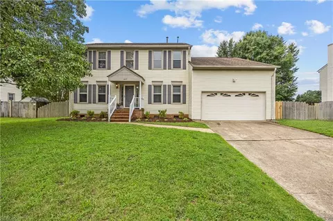 4417 Clevhamm Cmn Cmn, Virginia Beach, VA 23456
