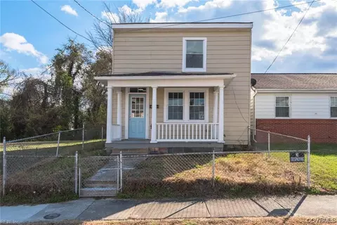 838 Wilcox St, Petersburg, VA 23803