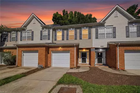 225 Citizens Ln, Newport News, VA 23602