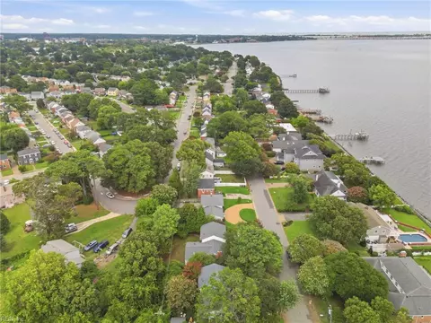 View/Area - 3805 Chesapeake Ave, Hampton, VA 23661 photo 8 of 9