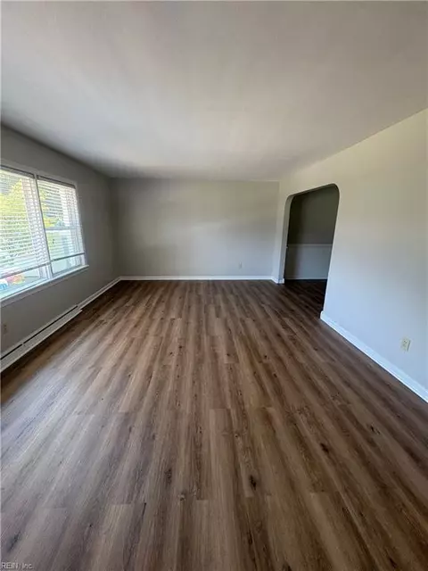 Living - 3805 Chesapeake Ave, Hampton, VA 23661 photo 1 of 2