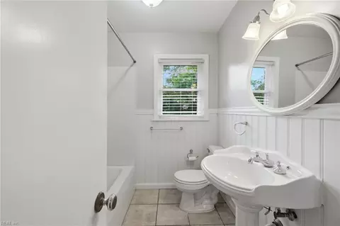Bath - 3805 Chesapeake Ave, Hampton, VA 23661 photo 1 of 3