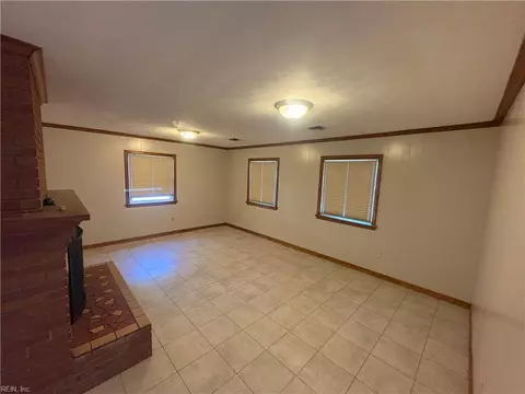 Living - 3805 Chesapeake Ave, Hampton, VA 23661 photo 2 of 2