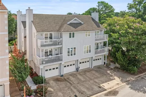 2302 Croix Dr, Virginia Beach, VA 23451
