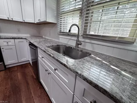 Kitchen - 27005 Meherrin Rd, Capron, VA 23829 photo 3 of 4
