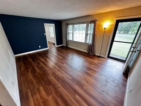 Living - 27005 Meherrin Rd, Capron, VA 23829 photo 1 of 3