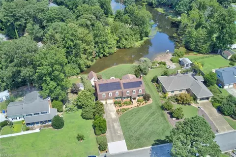 1209 Mount Pleasant Dr, Suffolk, VA 23434