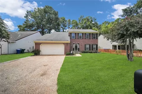 884 Melrose Ter, Newport News, VA 23608