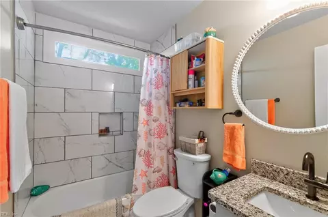 Bath - 504 Marion Rd, Hampton, VA 23663 photo 1 of 1