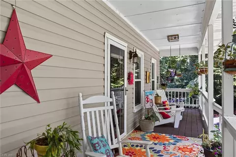 Exterior - 7011 Tracey Ct, Gloucester, VA 23061 photo 3 of 17