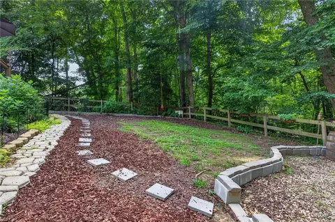 Exterior - 7011 Tracey Ct, Gloucester, VA 23061 photo 11 of 17