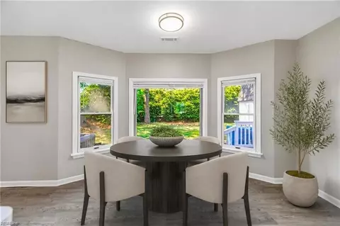 Dining - 357 Dexter E St, Chesapeake, VA 23324 photo 1 of 3