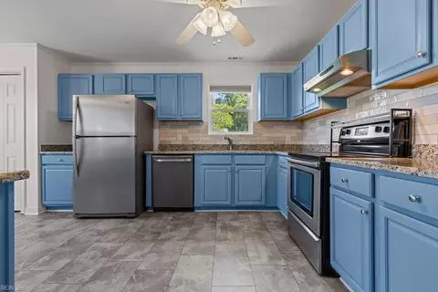 Kitchen - 4673 Deer Path Rd, Suffolk, VA 23434 photo 1 of 4